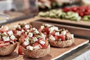 Naxian Utopia Luxury Villas & Suites