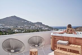 Naxian Utopia Luxury Villas & Suites