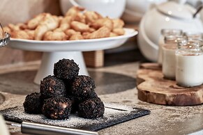 Naxian Utopia Luxury Villas & Suites