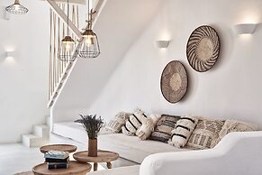 Naxian Utopia Luxury Villas & Suites