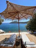 Nafsika Sea View Apartments