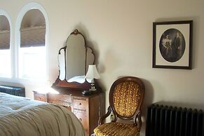 Connellsville B&B