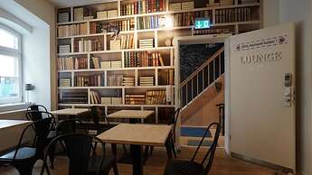 Old Kings Design Hostel