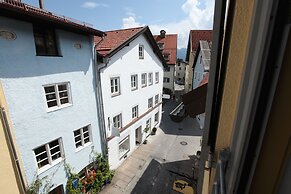 Old Kings Design Hostel