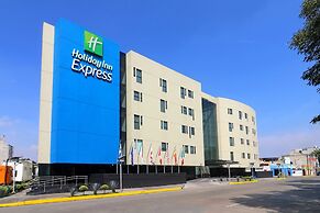 Holiday Inn Express Mexico Aeropuerto, an IHG Hotel