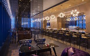 DoubleTree by Hilton Hotel Minsk