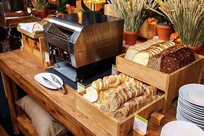 DoubleTree by Hilton Hotel Minsk