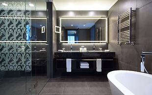 DoubleTree by Hilton Hotel Minsk