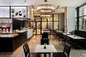 DoubleTree by Hilton Hotel Minsk