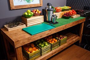 DoubleTree by Hilton Hotel Minsk