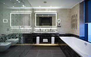 DoubleTree by Hilton Hotel Minsk