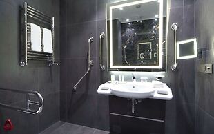 DoubleTree by Hilton Hotel Minsk