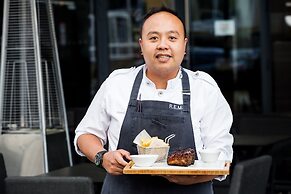 DoubleTree by Hilton Hotel Minsk