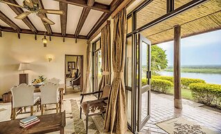 Paraa Safari Lodge