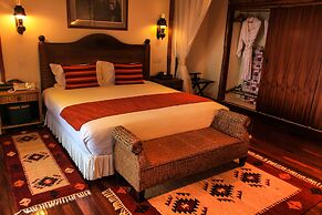 Mweya Safari Lodge
