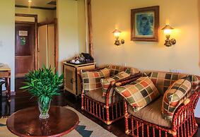 Mweya Safari Lodge