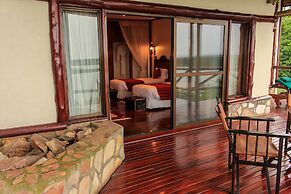 Mweya Safari Lodge