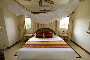 Mweya Safari Lodge