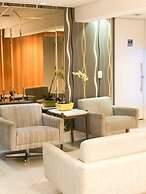 Summit Millian Hotel