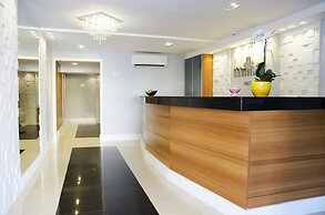 Summit Millian Hotel