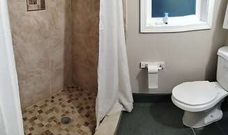 Budget Lodge by OYO Portland West