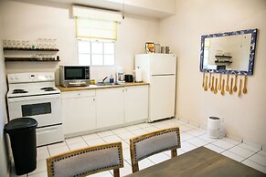 Numero Uno Beach Apartments