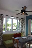 Numero Uno Beach Apartments