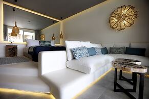 Design Plus Seya Beach Hotel