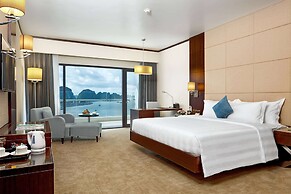 Wyndham Legend Halong Hotel