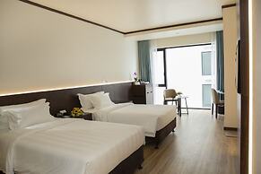 Wyndham Legend Halong Hotel