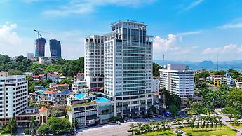 Wyndham Legend Halong Hotel