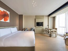 Novotel Shanghai Clover