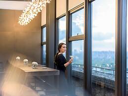 Novotel Shanghai Clover