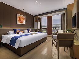 Novotel Shanghai Clover