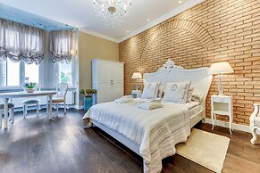 Lion Apartments - Nord Star