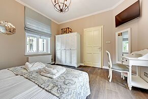 Lion Apartments - Nord Star