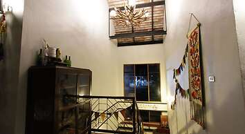 Above the Sea Guesthouse