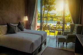 The Glory River Kwai Hotel