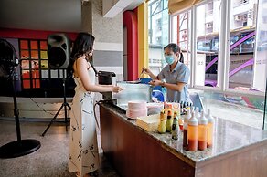 Satit Grand View Hotel