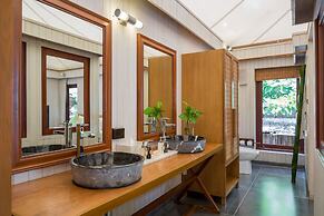 The Treasure Koh Madsum - Samui