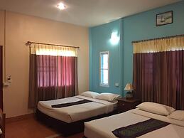 Baan Ing Khao Resort