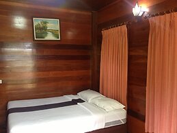 Baan Ing Khao Resort