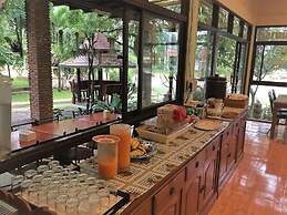 Baan Ing Khao Resort