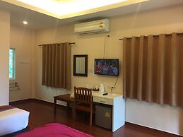 Baan Ing Khao Resort