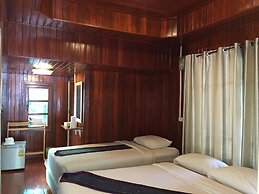 Baan Ing Khao Resort