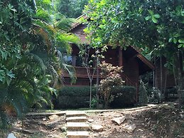 Baan Ing Khao Resort