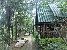 Baan Ing Khao Resort