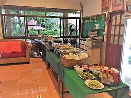 Baan Ing Khao Resort