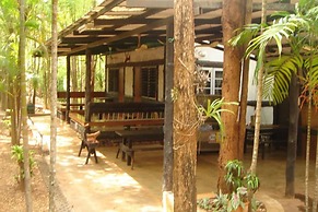 Sam's Jungle Guesthouse
