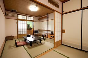 Okutone Onsen Hotel Sunbird